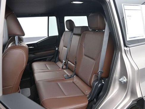 Used 2025 Toyota Land Cruiser w/ Premium Package image 31