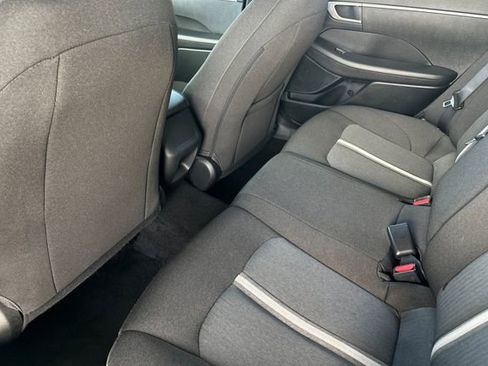 Used 2021 Hyundai Sonata SE FWD image 11