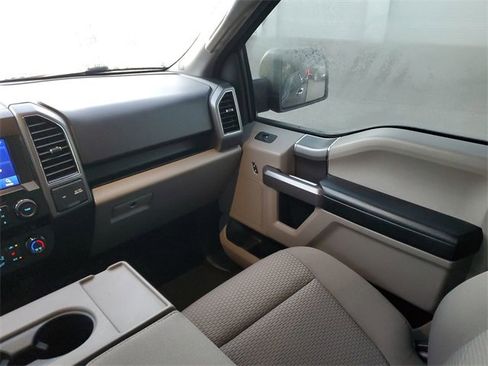 Used 2020 Ford F150 XLT w/ Equipment Group 302A Luxury image 11