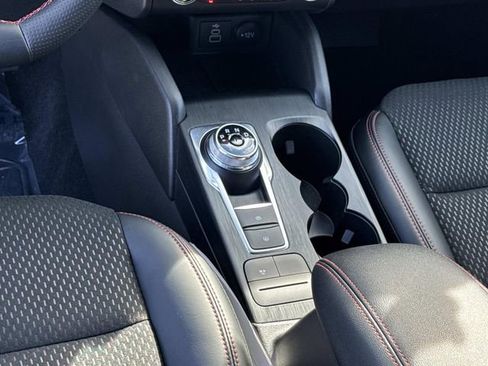 Used 2025 Ford Escape ST-Line w/ Equipment Group 301A image 23