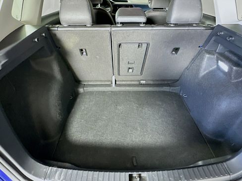 Used 2024 Volkswagen Taos SE image 26