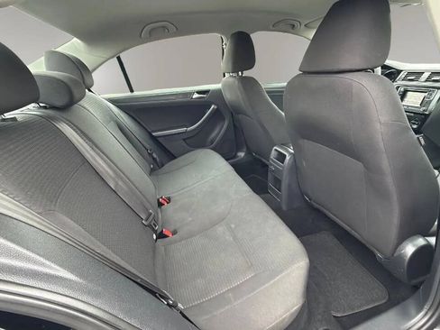 Used 2016 Volkswagen Jetta S FWD image 11