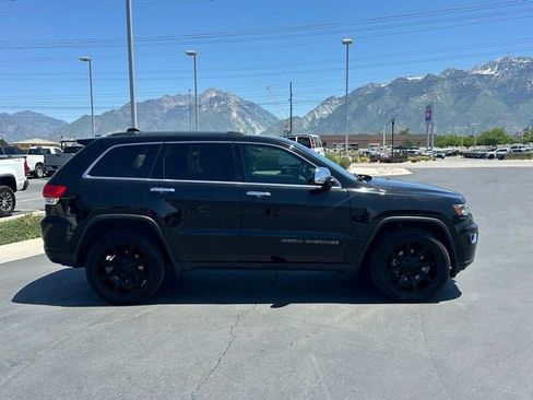 Used 2018 Jeep Grand Cherokee Limited w/ Luxury Group II AWD/4WD image 8