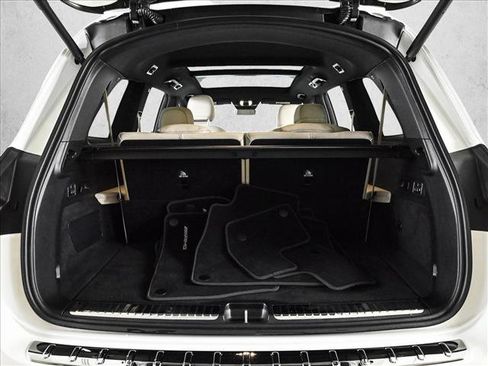 Certified 2025 Mercedes-Benz GLS 450 4MATIC image 6