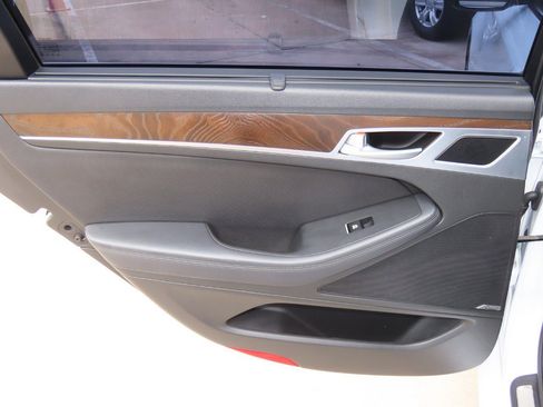 Used 2017 Genesis G80 3.8 w/ Option Group 03 image 20