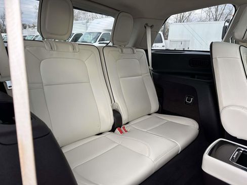 Used 2020 Lincoln Aviator Black Label w/ Dynamic Handling Package image 26