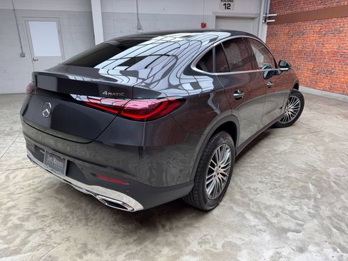 Used 2026 Mercedes-Benz GLC 300 4MATIC image 5