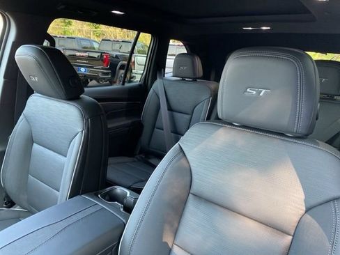 New 2026 Buick Enclave Sport Touring w/ Power Package image 23