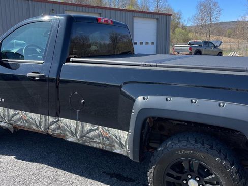 Used 2014 Chevrolet Silverado 1500 W/T w/ Snow Plow Prep Package AWD/4WD image 5