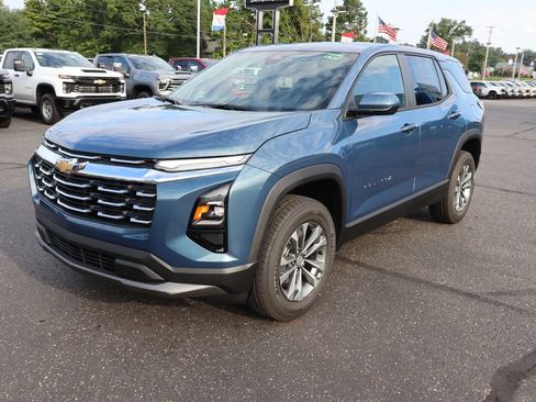 New 2027 Chevrolet Equinox LT FWD image 24