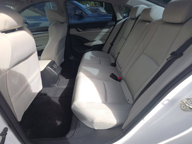 Used 2018 Honda Accord EX image 7