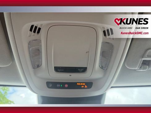 Used 2024 Buick Envision Preferred AWD/4WD image 28