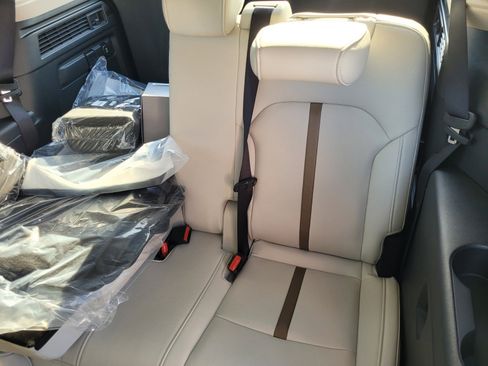 New 2026 MAZDA CX-90 3.3 Turbo w/ Premium Plus Pkg image 7