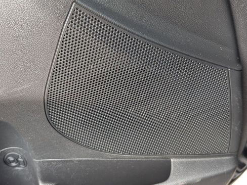 Used 2013 Hyundai Accent SE image 23