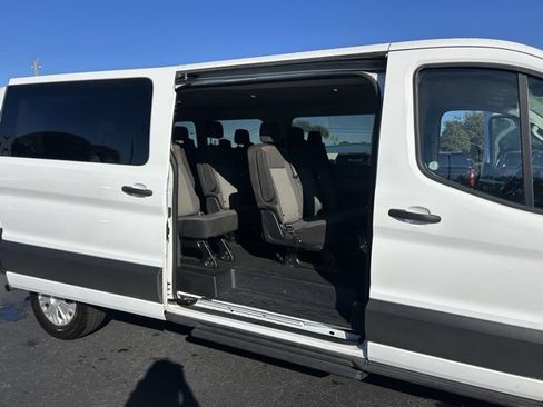 Used 2023 Ford Transit 350 XLT image 13