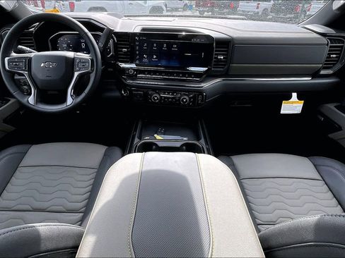 New 2026 Chevrolet Silverado 2500 ZR2 w/ LPO, Dark Essentials Package image 5