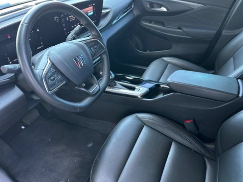 Used 2024 Buick Envista Sport Touring w/ Convenience II Package FWD image 10