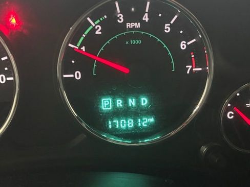 Used 2016 Jeep Wrangler Unlimited Sahara w/ Max Tow Package image 19