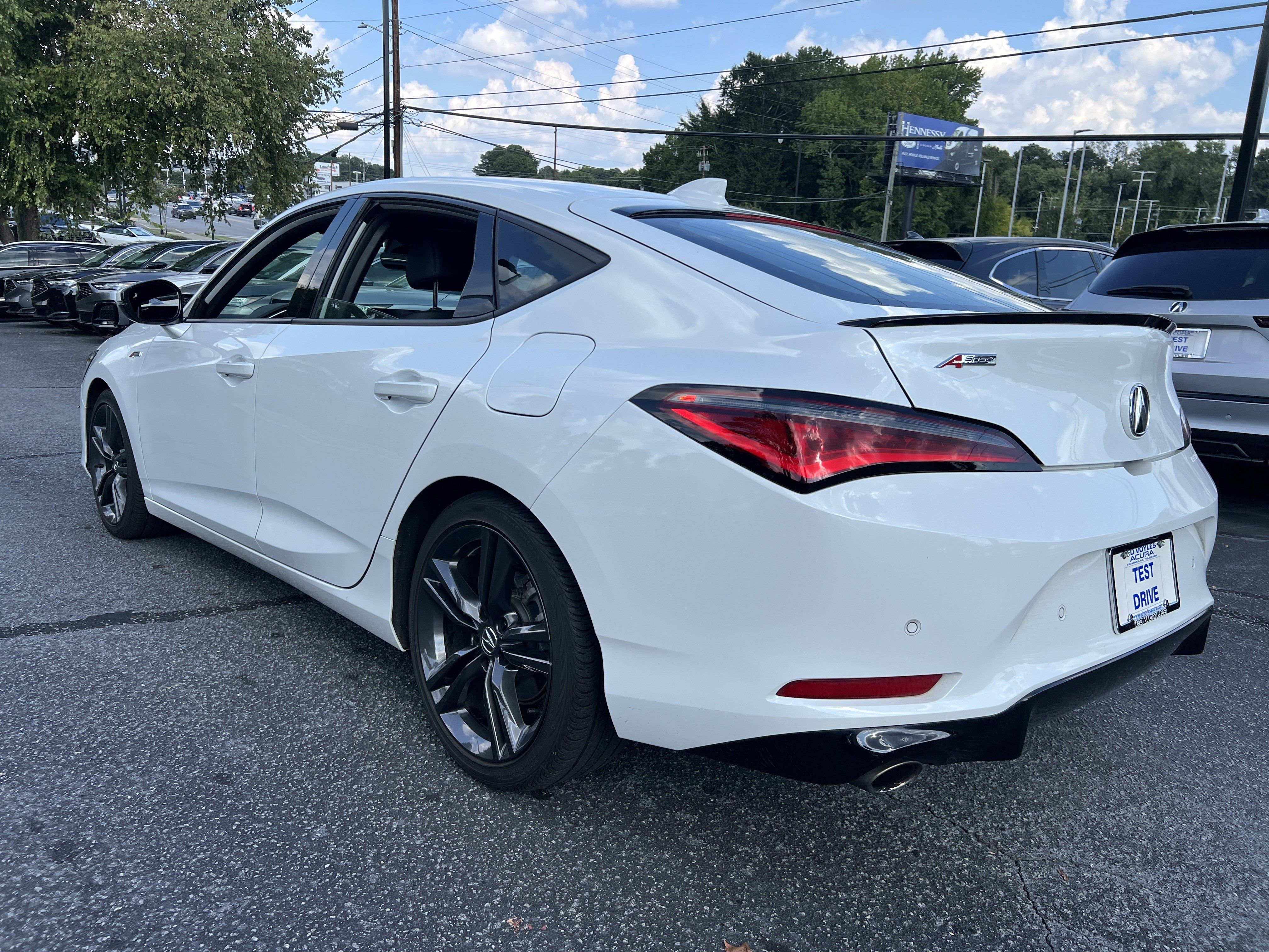 Used 2024 Acura Integra A-Spec w/ Technology Package FWD image 3