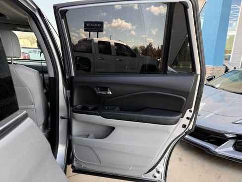 Used 2017 Honda Pilot EX-L image 21