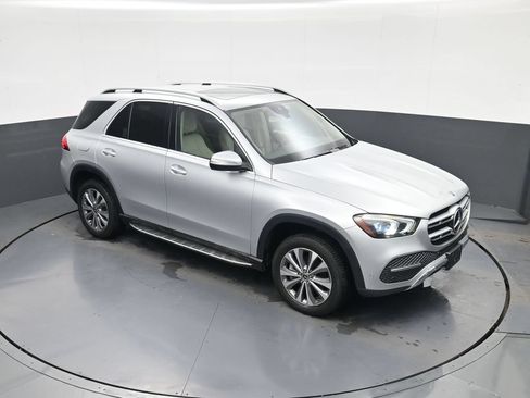 Used 2020 Mercedes-Benz GLE 350 4MATIC w/ Premium Package image 22