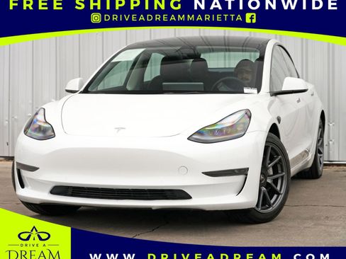 Used 2022 Tesla Model 3 image 1
