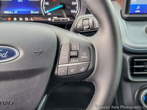 Used 2024 Ford Maverick Lariat w/ 4K Tow Package image 17