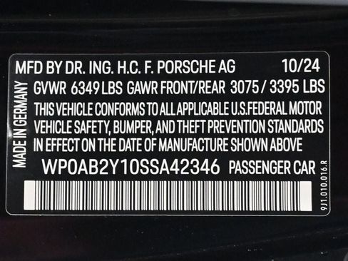 Certified 2025 Porsche Taycan 4S image 29