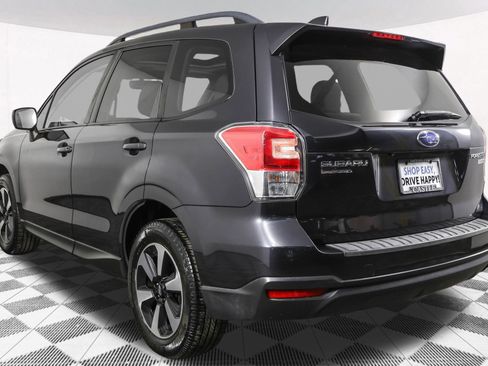Used 2017 Subaru Forester 2.5i Premium image 17