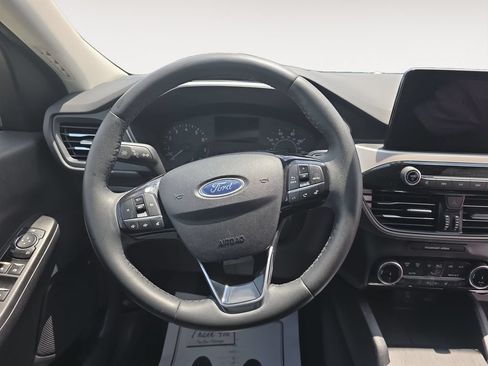Used 2022 Ford Escape SEL AWD/4WD image 12