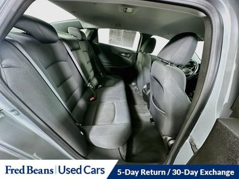 Used 2024 Chevrolet Malibu LT FWD image 33