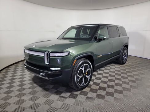 Used 2024 Rivian R1S Adventure AWD/4WD image 1