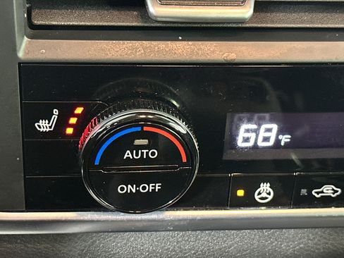 Certified 2025 Nissan Rogue SV w/ SV Premium Package image 23