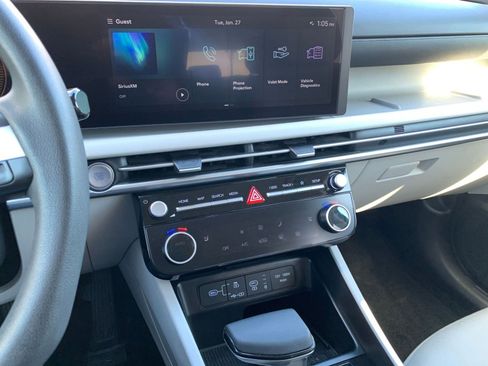 Used 2025 Hyundai Tucson SEL image 17