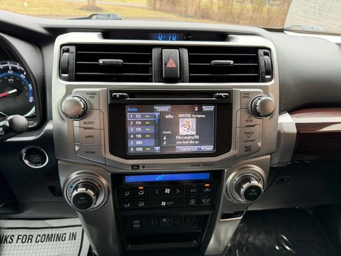 Used 2016 Toyota 4Runner Limited image 18