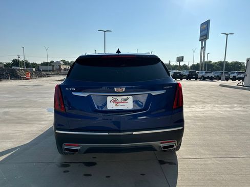 Used 2024 Cadillac XT5 Premium Luxury w/ Technology Package FWD image 4