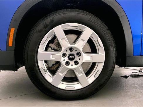 Certified 2025 MINI Cooper Countryman S image 8