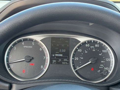 Certified 2025 Nissan Versa S w/ Trunk Package image 21