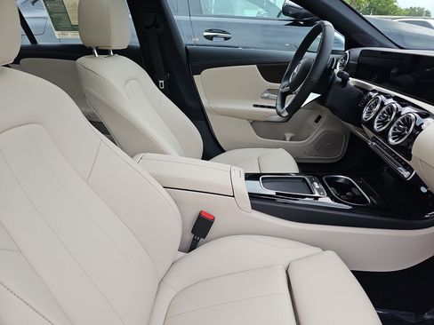 Certified 2026 Mercedes-Benz CLA 250 image 11
