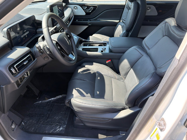 New 2026 Lincoln Aviator Reserve AWD/4WD image 10