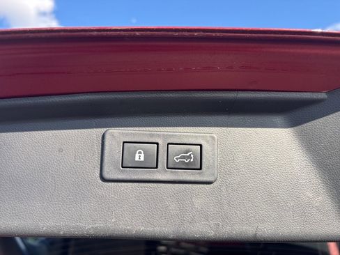 Certified 2023 Subaru Outback Limited XT image 27