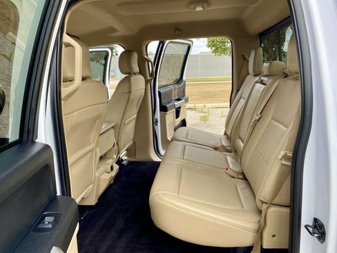 Used 2017 Ford F150 Lariat w/ Equipment Group 501A Mid image 25