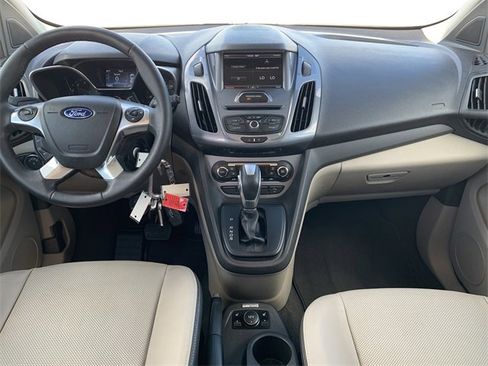 Used 2015 Ford Transit Connect Titanium image 16