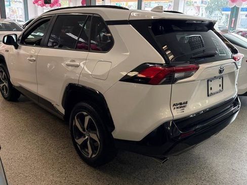 Certified 2023 Toyota RAV4 SE image 2