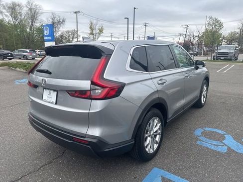 Used 2024 Honda CR-V EX image 8