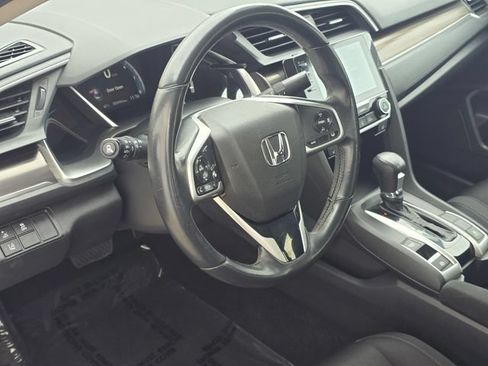 Used 2019 Honda Civic EX image 7