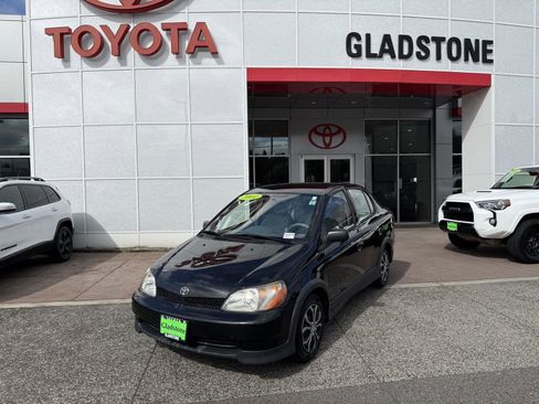 Used 2002 Toyota Echo Sedan FWD image 1