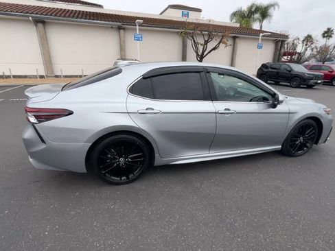 Used 2023 Toyota Camry XSE image 9
