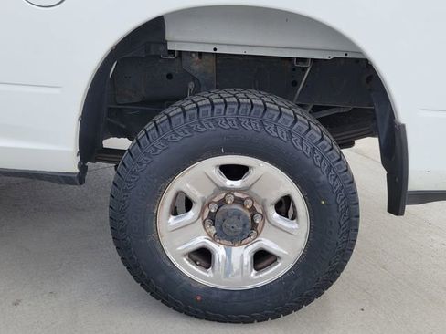 Used 2019 RAM 3500 Tradesman image 12