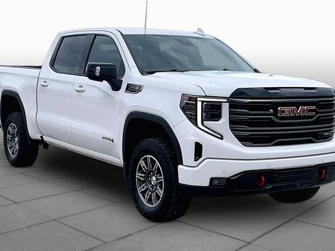 Used 2025 GMC Sierra 1500 AT4 AWD/4WD image 3